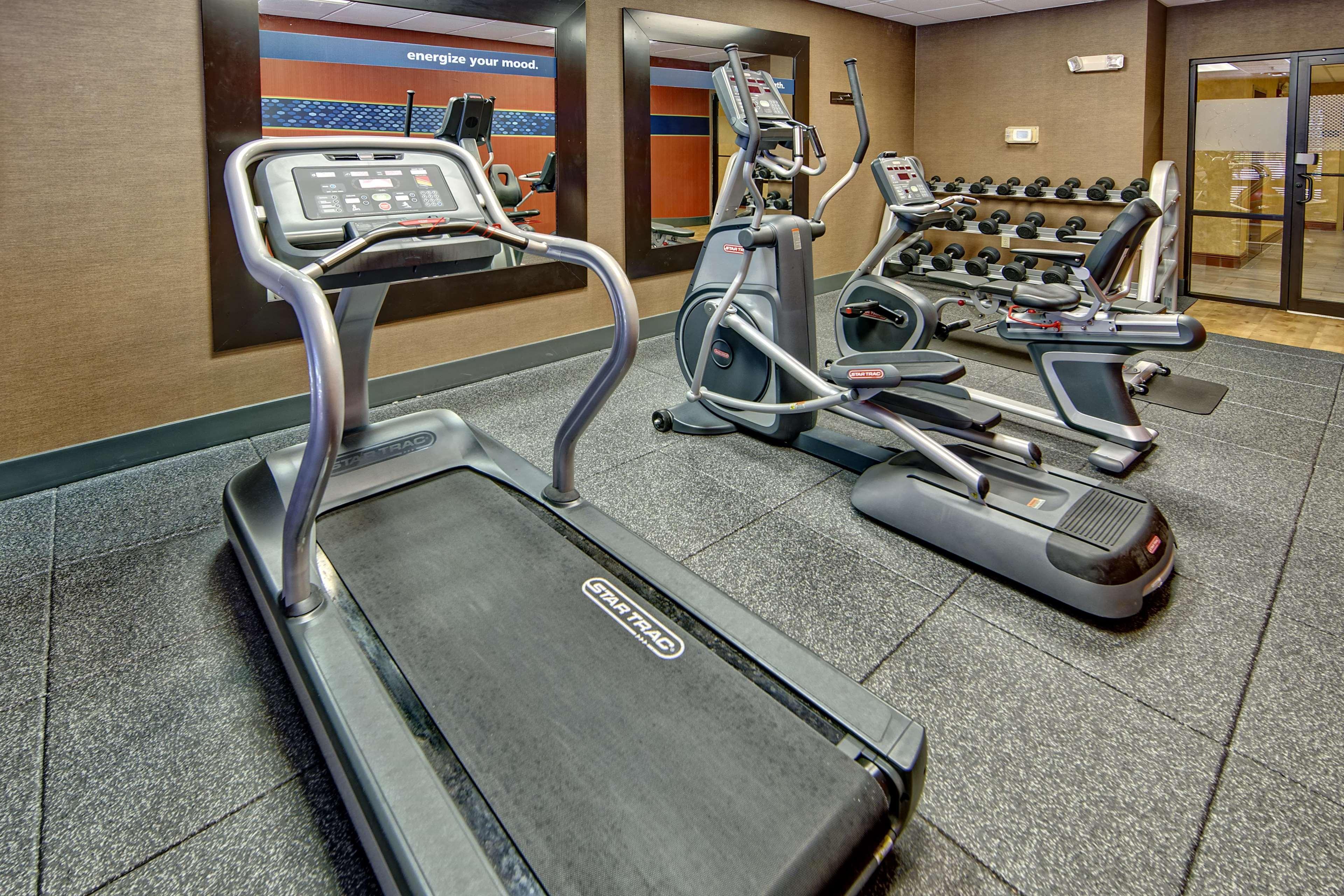 Hampton Inn Quincy Dış mekan fotoğraf
