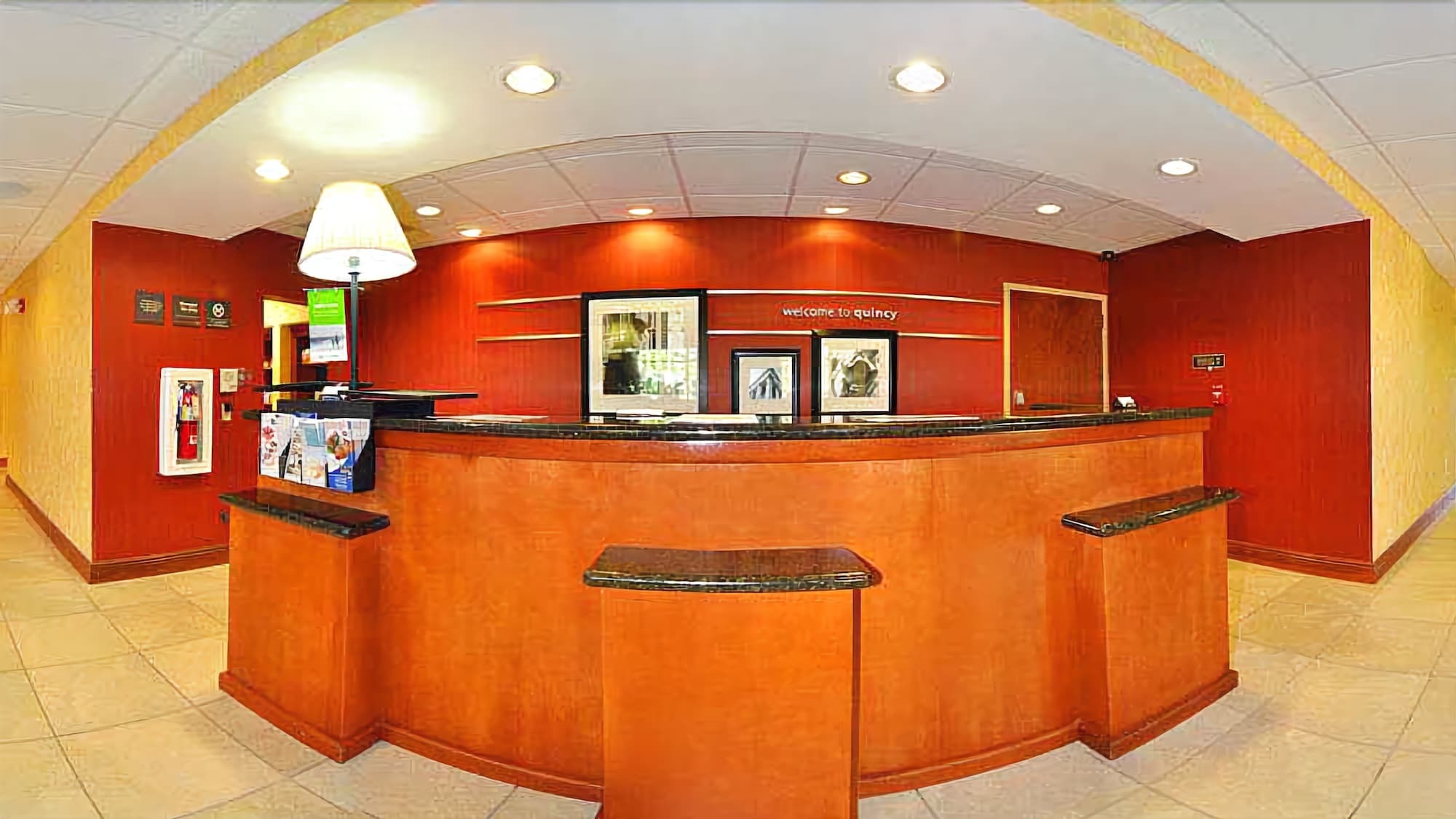 Hampton Inn Quincy Dış mekan fotoğraf